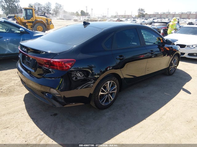 KIA Forte Lxs 2023 3KPF24AD4PE558447 Image 4