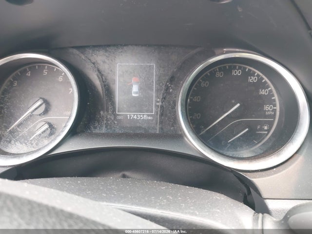 Продажа на аукционе авто 2018 Toyota Camry Se, vin: 4T1B11HK3JU594302, номер лота: 45607216