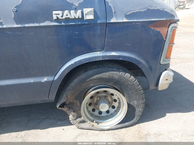 Aukcja sprzedaży 1985 Dodge Ram Van B250, vin: 2B7HB23T4FK299708, numer aukcji: 45607221