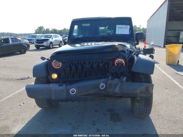 2014 Jeep Wrangler Unlimited Sport მანქანა იყიდება აუქციონზე, vin: 1C4BJWDG1EL177565, აუქციონის ნომერი: 45607242