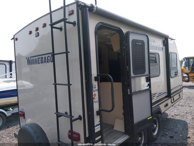 Winnebago Micro Minnie 2019 54CTM2F26K3044284 Image 4