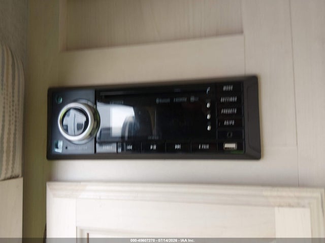 Winnebago Micro Minnie 2019 54CTM2F26K3044284 Image 7