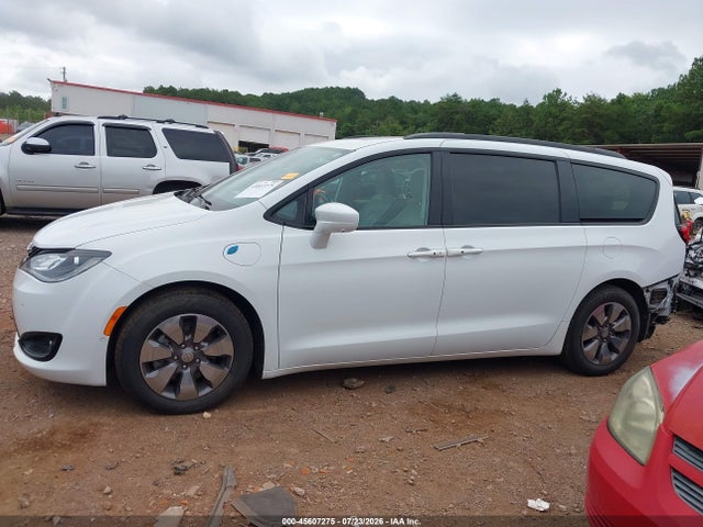 Продажа на аукционе авто 2018 Chrysler Pacifica Hybrid Limited, vin: 2C4RC1N76JR356972, номер лота: 45607275
