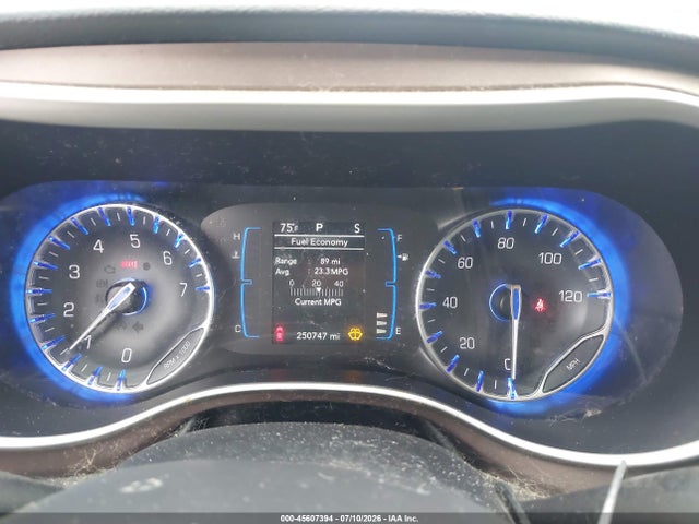 45607394 :رقم المزاد ، 2C4RC1CG1HR522005 vin ، 2017 Chrysler Pacifica Lx مزاد بيع