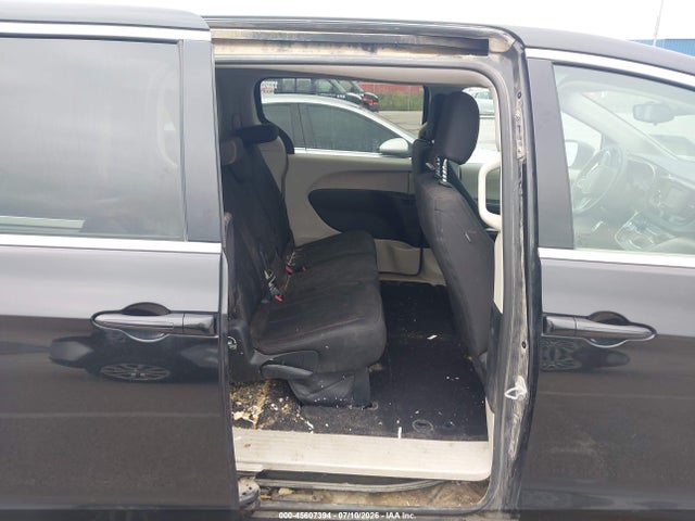 45607394 :رقم المزاد ، 2C4RC1CG1HR522005 vin ، 2017 Chrysler Pacifica Lx مزاد بيع