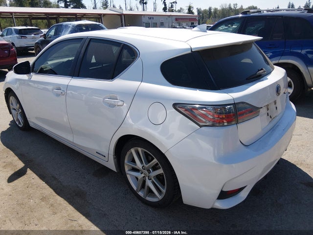 Lexus CT 200H 2015 JTHKD5BH0F2219727 Image 3