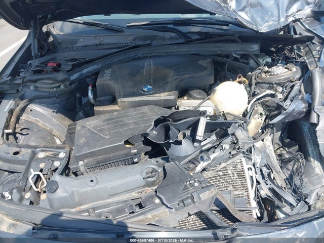 45607406 :رقم المزاد ، WBA3C3G53ENS69933 vin ، 2014 Bmw 320i Xdrive مزاد بيع