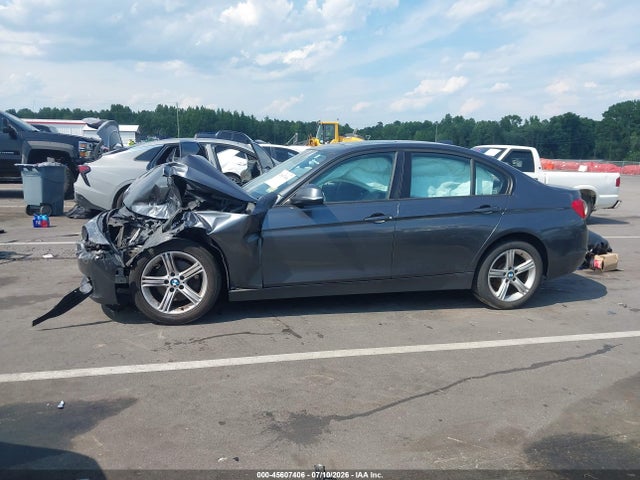 45607406 :رقم المزاد ، WBA3C3G53ENS69933 vin ، 2014 Bmw 320i Xdrive مزاد بيع