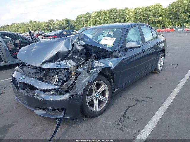 45607406 :رقم المزاد ، WBA3C3G53ENS69933 vin ، 2014 Bmw 320i Xdrive مزاد بيع