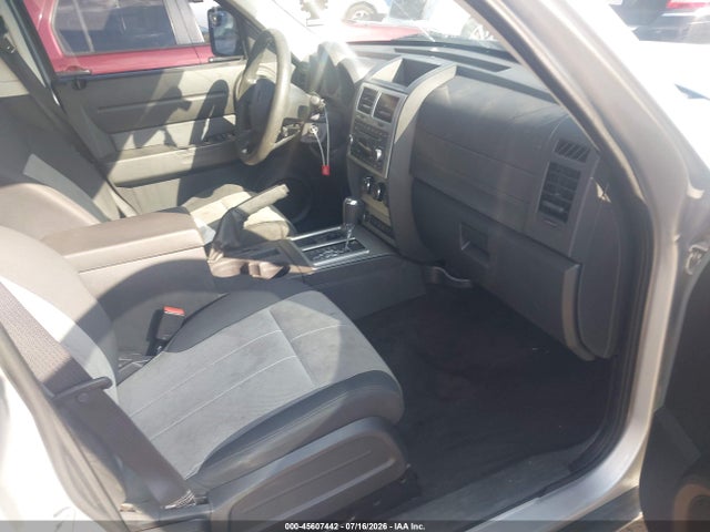 45607442 :رقم المزاد ، 1D8GU28K78W168345 vin ، 2008 Dodge Nitro Sxt مزاد بيع