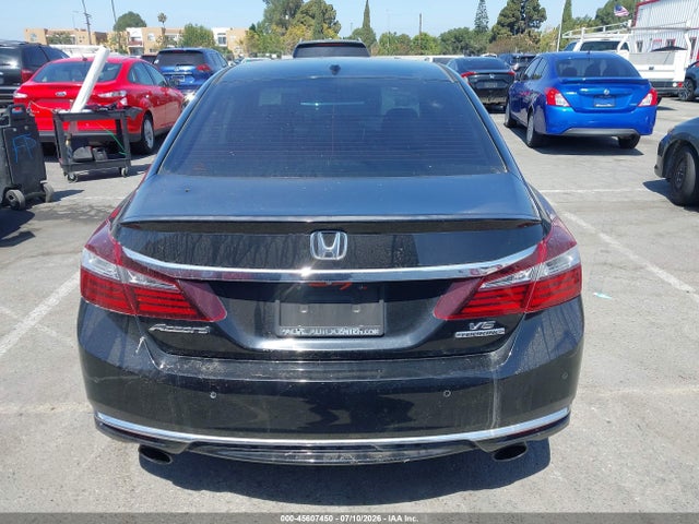 1HGCR3F91HA038810 Honda Accord Touring V6