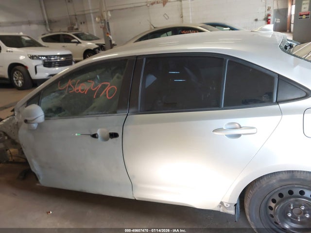 Продаж на аукціоні авто 2022 Toyota Corolla Le, vin: JTDEPMAE9N3012642, номер лоту: 45607470