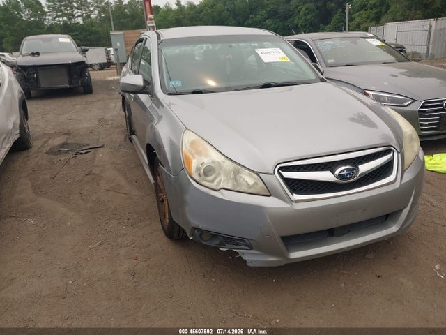 45607592 :رقم المزاد ، 4S3BMBC63B3245577 vin ، 2011 Subaru Legacy 2.5i Premium مزاد بيع