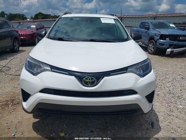2018 Toyota Rav4 Le მანქანა იყიდება აუქციონზე, vin: 2T3ZFREV4JW447913, აუქციონის ნომერი: 45607599