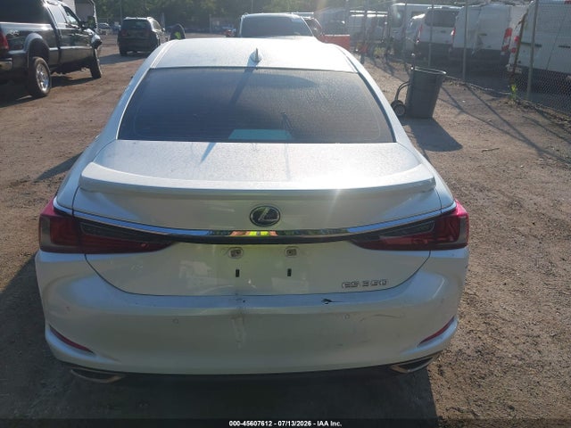 Продажа на аукционе авто 2022 Lexus Es 350, vin: 58ADZ1B15NU125678, номер лота: 45607612