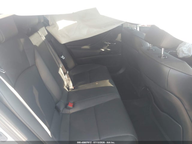 Продажа на аукционе авто 2022 Lexus Es 350, vin: 58ADZ1B15NU125678, номер лота: 45607612
