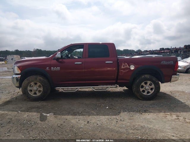 45607667 :رقم المزاد ، 3C6UR5CL4JG160607 vin ، 2018 Ram 2500 Tradesman  4x4 6'4 Box مزاد بيع