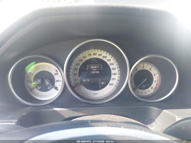 45607678 :رقم المزاد ، WDDHF5KB7FB138733 vin ، 2015 Mercedes-benz E 350 مزاد بيع