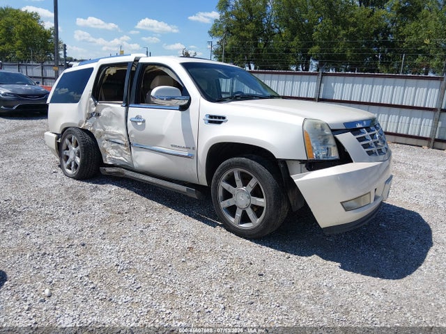 Продажа на аукционе авто 2008 Cadillac Escalade, vin: 1GYFK63848R174745, номер лота: 45607688