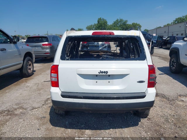 1C4NJPBA1FD398399 Jeep Patriot Altitude Edition