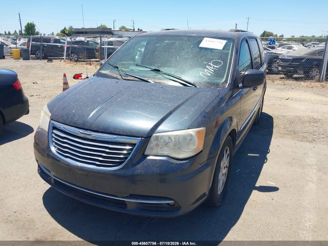 2014 Chrysler Town & Country Touring მანქანა იყიდება აუქციონზე, vin: 2C4RC1BG3ER126624, აუქციონის ნომერი: 45607756
