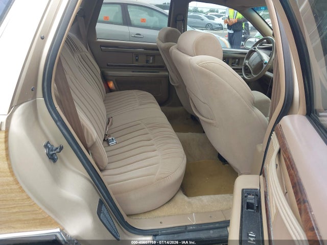45607759 :رقم المزاد ، 1G4BR82P2TR416134 vin ، 1996 Buick Roadmaster Limited مزاد بيع