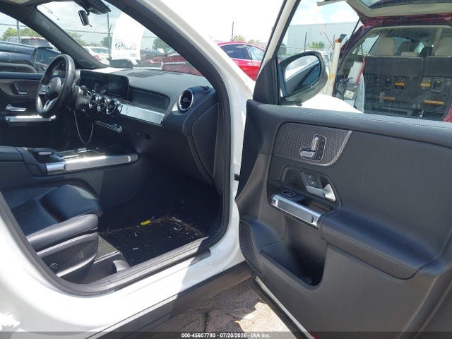 2021 Mercedes-benz Glb 250 მანქანა იყიდება აუქციონზე, vin: W1N4M4GB8MW080390, აუქციონის ნომერი: 45607780