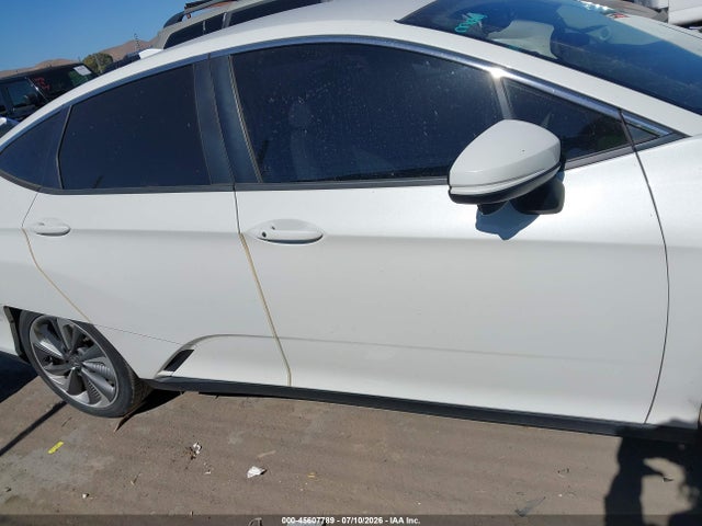 JHMZC5F15JC023896 Honda CLARITY PLUG-IN HYBRID