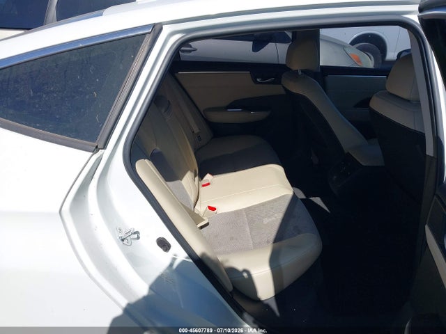 JHMZC5F15JC023896 Honda CLARITY PLUG-IN HYBRID