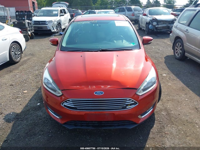 45607798 :رقم المزاد ، 1FADP3J27JL281007 vin ، 2018 Ford Focus Titanium مزاد بيع