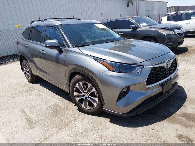 2026 Toyota Highlander Hybrid Xle მანქანა იყიდება აუქციონზე, vin: 5TDKBRCH4TS703109, აუქციონის ნომერი: 45607833