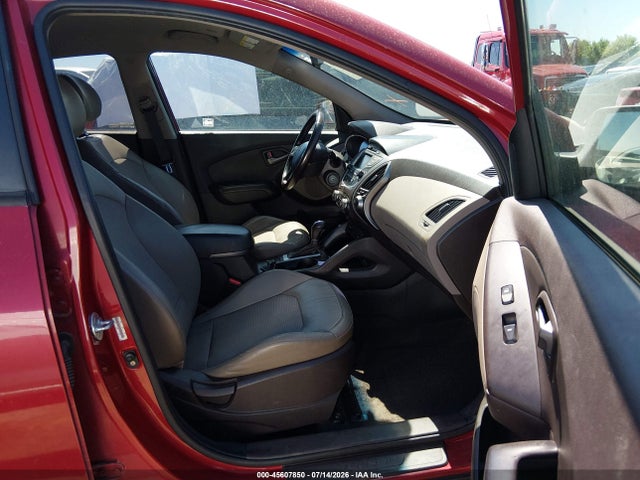 Продаж на аукціоні авто 2014 Hyundai Tucson Se, vin: KM8JUCAG7EU883175, номер лоту: 45607850