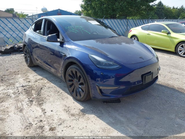 Продажа на аукционе авто 2023 Tesla Model Y Performance Dual Motor All-wheel Drive, vin: 7SAYGDEF7PF667178, номер лота: 45607859