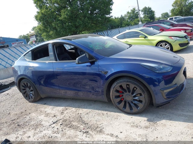 Продажа на аукционе авто 2023 Tesla Model Y Performance Dual Motor All-wheel Drive, vin: 7SAYGDEF7PF667178, номер лота: 45607859