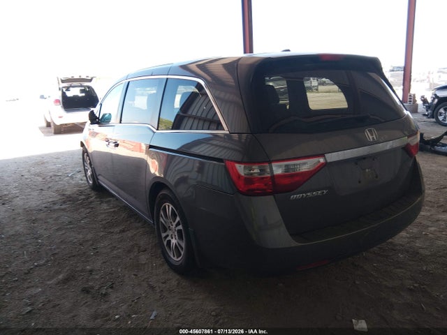 45607861 :رقم المزاد ، 5FNRL5H64DB091382 vin ، 2013 Honda Odyssey Ex-l مزاد بيع