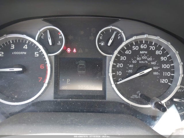 5TFRY5F13EX156769 Toyota Tundra Sr5 5.7l V8