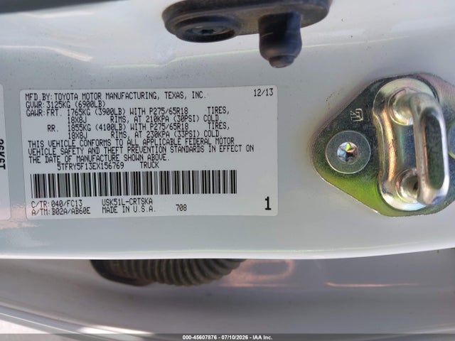 5TFRY5F13EX156769 Toyota Tundra Sr5 5.7l V8