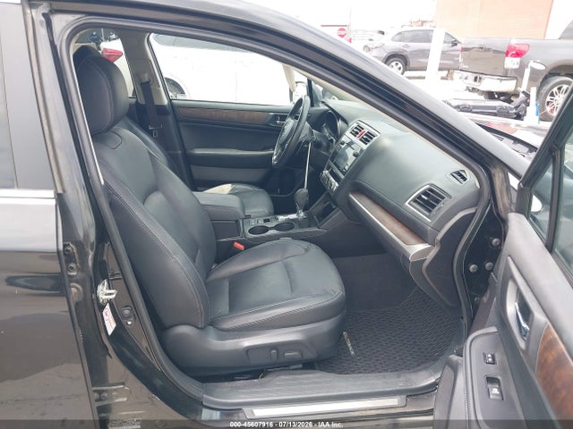 Продаж на аукціоні авто 2017 Subaru Outback 2.5i Limited, vin: 4S4BSANCXH3303448, номер лоту: 45607916