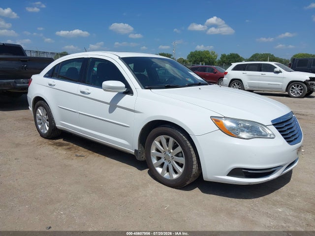 Aukcja sprzedaży 2011 Chrysler 200 Touring, vin: 1C3BC1FGXBN553193, numer aukcji: 45607956