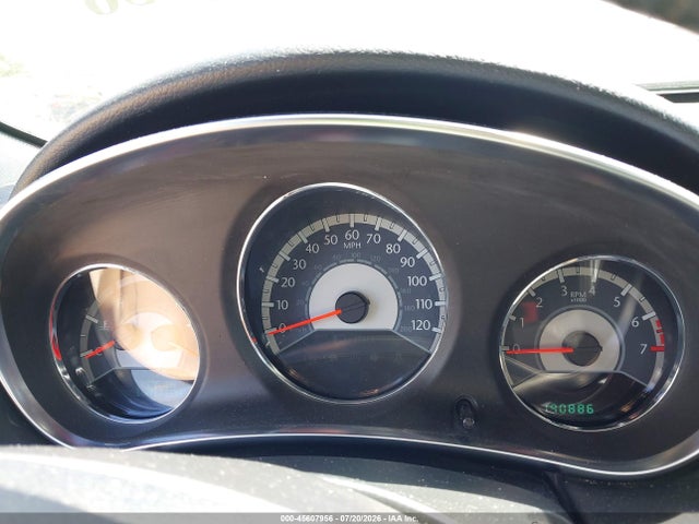 2011 Chrysler 200 Touring მანქანა იყიდება აუქციონზე, vin: 1C3BC1FGXBN553193, აუქციონის ნომერი: 45607956
