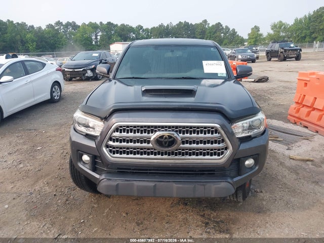 Продажа на аукционе авто 2017 Toyota Tacoma Trd Sport, vin: 3TMAZ5CN3HM035400, номер лота: 45607992