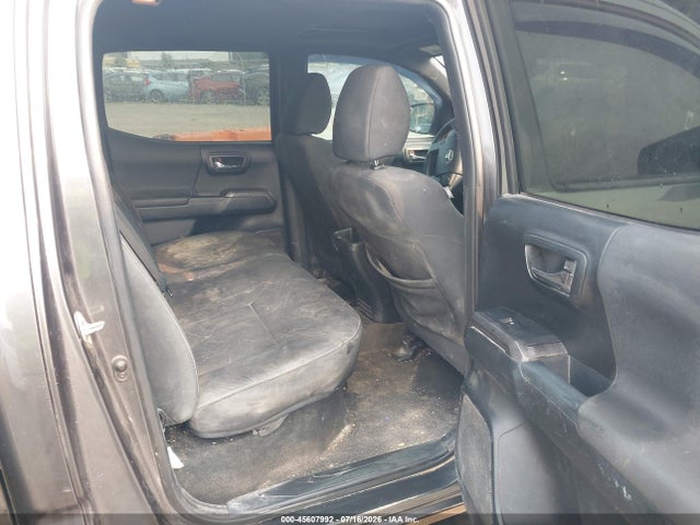 Продажа на аукционе авто 2017 Toyota Tacoma Trd Sport, vin: 3TMAZ5CN3HM035400, номер лота: 45607992