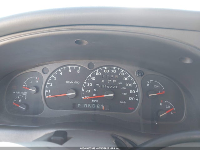 2001 Mazda B3000 Ds/se მანქანა იყიდება აუქციონზე, vin: 4F4YR16U11TM01735, აუქციონის ნომერი: 45607997