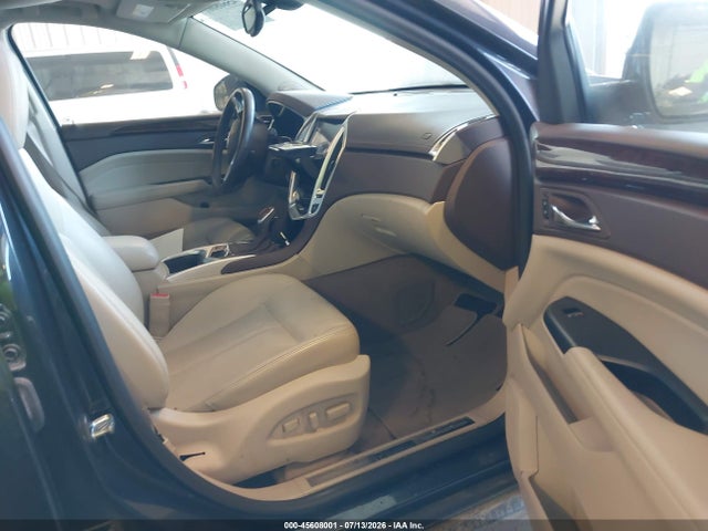 45608001 :رقم المزاد ، 3GYFNBE3XFS606752 vin ، 2015 Cadillac Srx Luxury Collection مزاد بيع