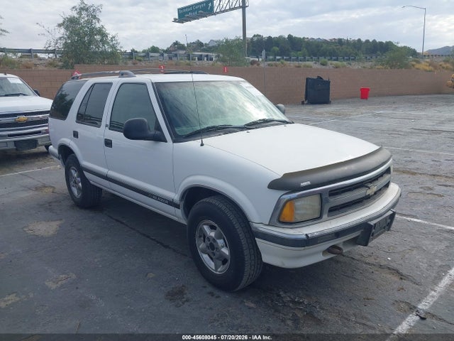 Продажа на аукционе авто 1995 Chevrolet Blazer, vin: 1GNDT13W0S2119986, номер лота: 45608045