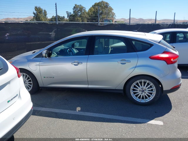 Ford FOCUS ELECTRIC 2018 1FADP3R43JL296142 Image 15