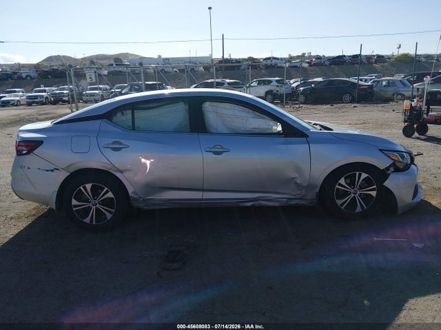 3N1AB8CV8NY272817 Nissan Sentra Sv Xtronic Cvt