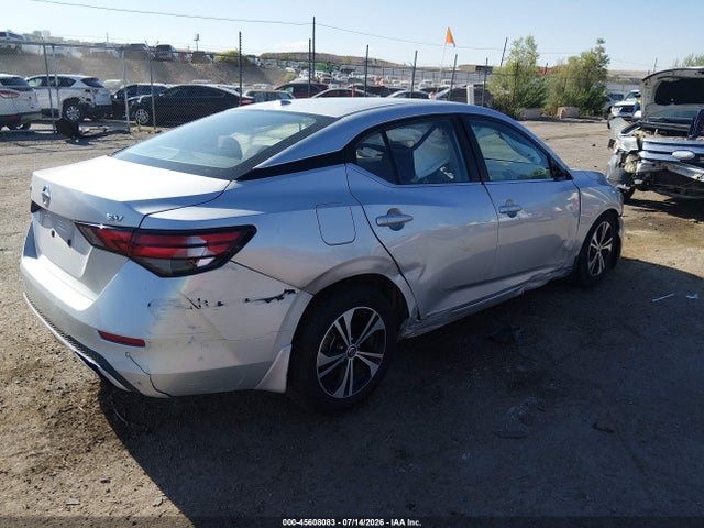 3N1AB8CV8NY272817 Nissan Sentra Sv Xtronic Cvt