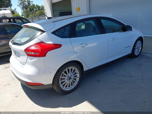 Ford FOCUS ELECTRIC 2018 1FADP3R40JL296129 Image 4