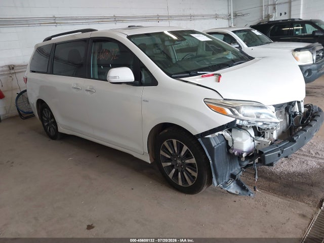 45608132 :رقم المزاد ، 5TDDZ3DCXKS220632 vin ، 2019 Toyota Sienna Limited 7 Passenger مزاد بيع
